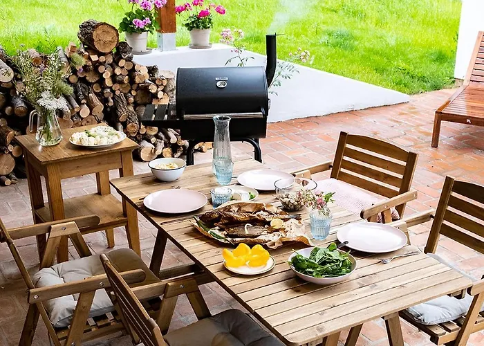 W Lipowie - Dom Rozowy